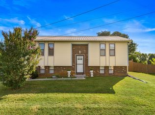 2205 Kingswood Dr, Morristown, TN 37813