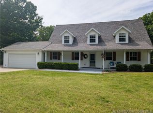 141 Cinnamon Ridge Dr, Sunrise Beach, MO 65079