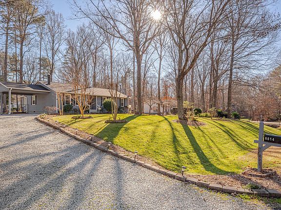 3rd image of 6814 Lockwood Dr