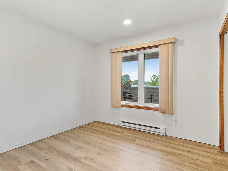 604 S Main St #3 — Photo 15