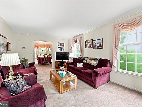 5th image of 4 Moss Ct