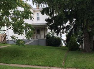 694 N Main St, Washington, PA 15301