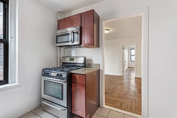 Rented by Living New York | media 22