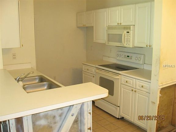 3rd image of 14238 Fredricksburg Dr # 303 Orlando #303