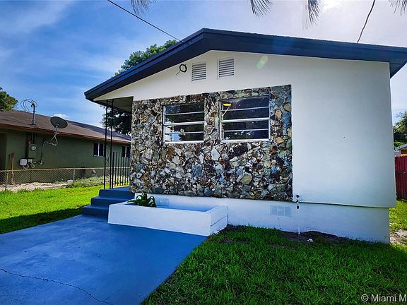 2nd image of 4338 NW 24th Ave #0