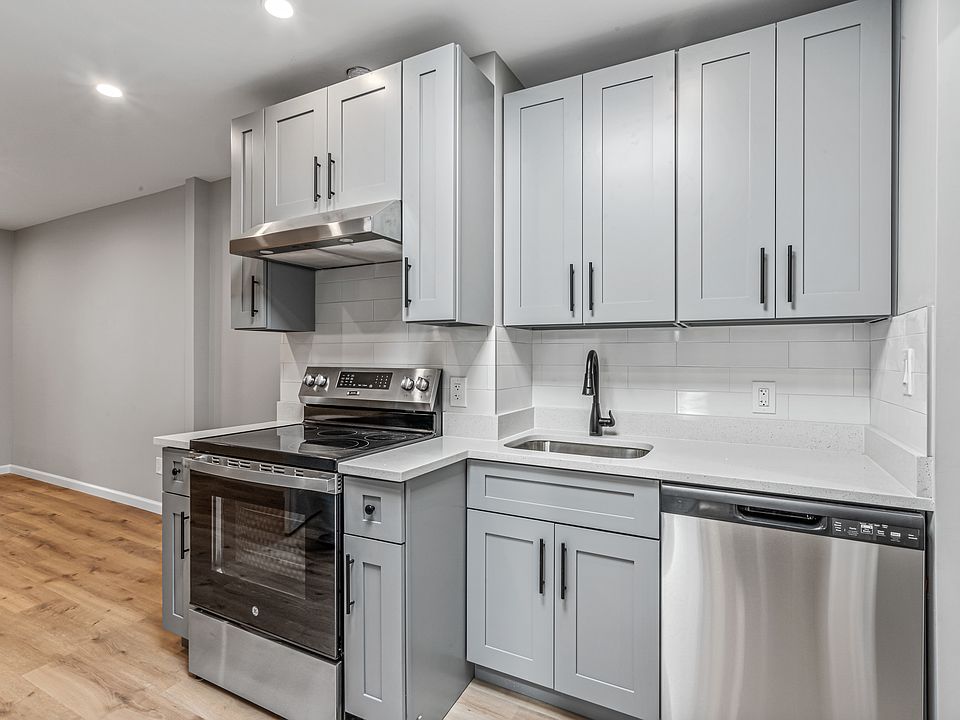 1st image of 24-42 43rd St #2