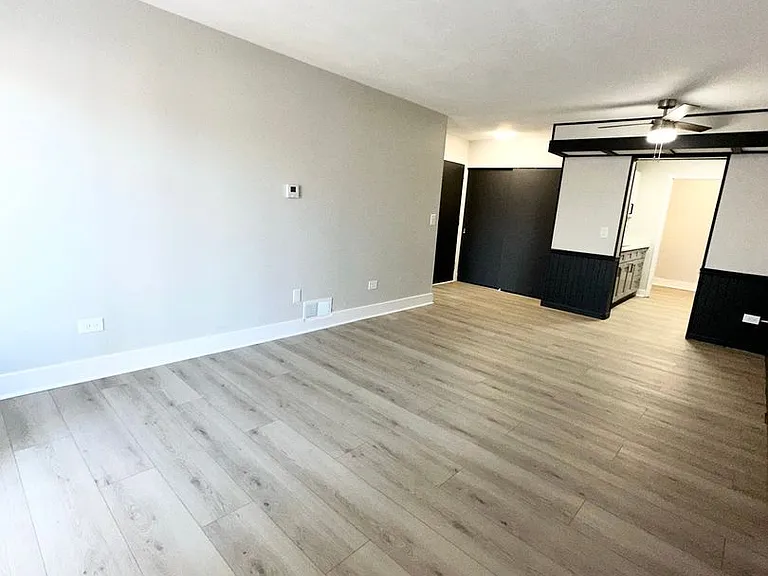 Orchard Hills Apartments — Photo 9