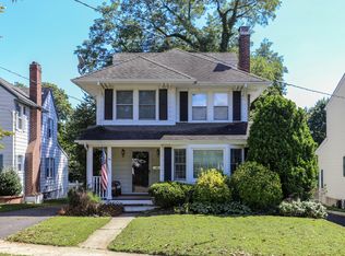 39 Brown Pl, Red Bank, NJ 07701