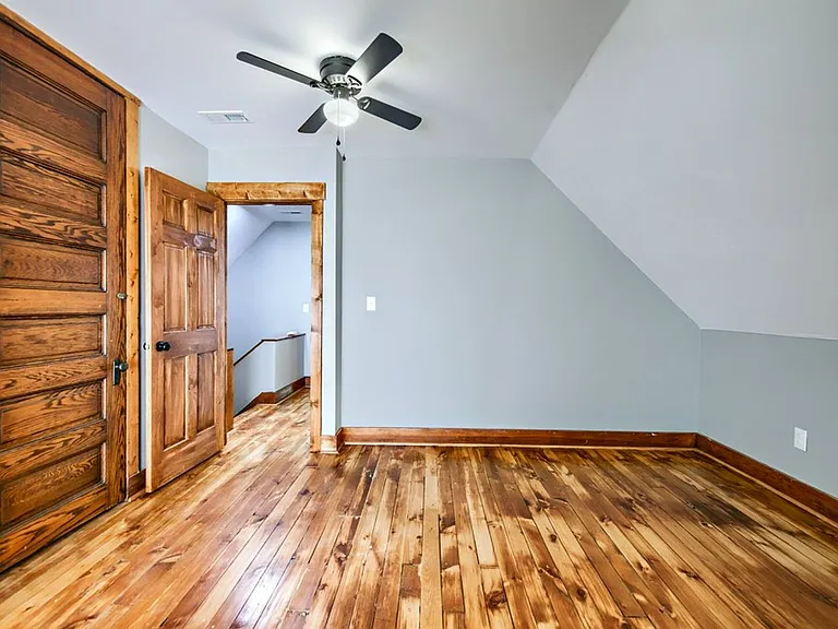 1023 Neil Ave — Photo 26