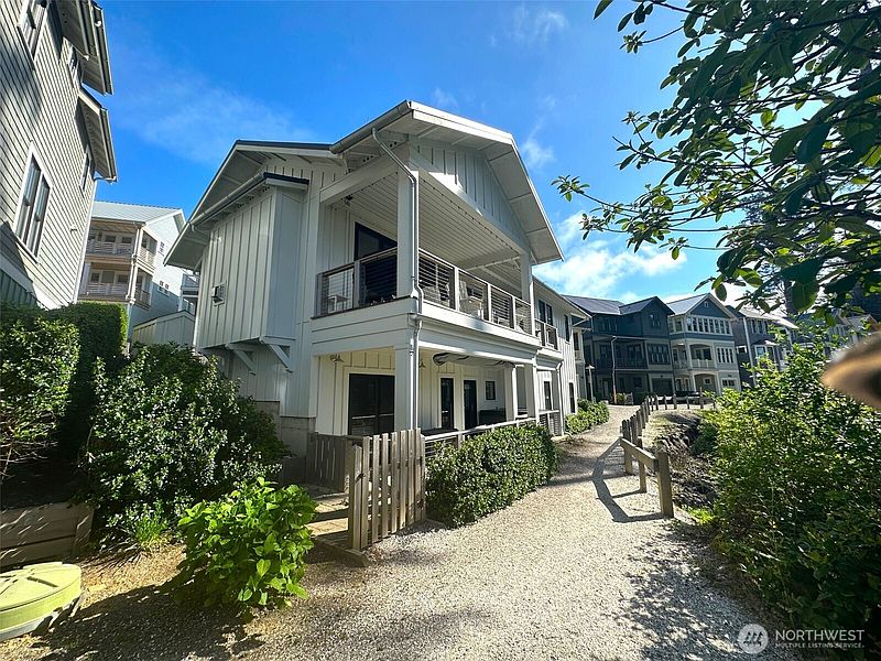 4th image of 46 Seaside Lane