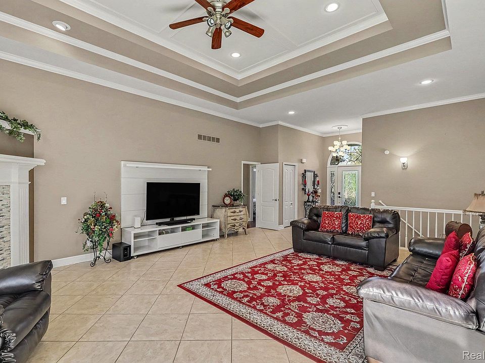 63746 Providence, photo 8