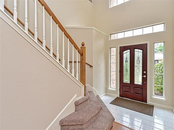 5th image of 3916 Kristencreek Ln
