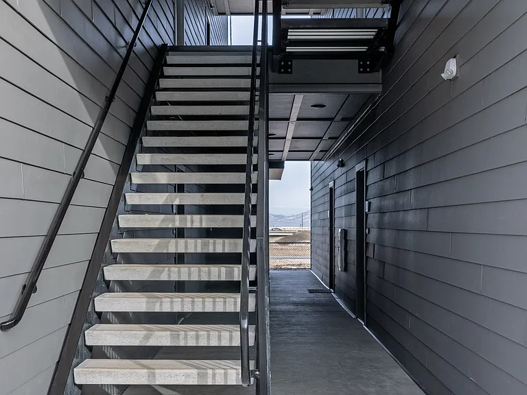 Confluence Apartments — Photo 16