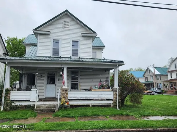 207209 3rd St, Benton, PA 17814