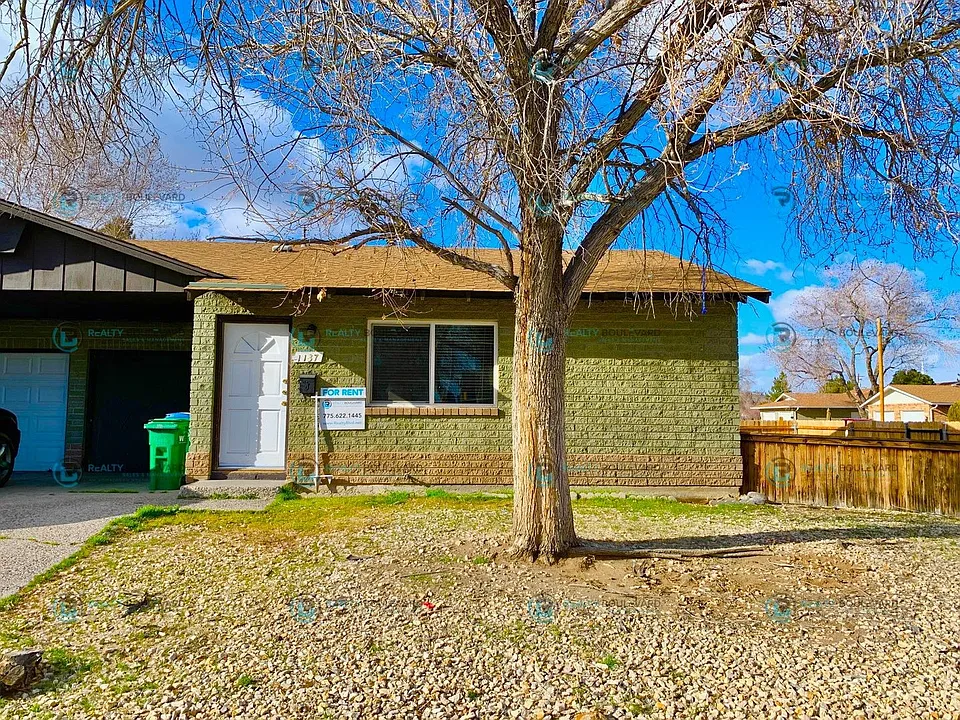 1137 Arnold Dr