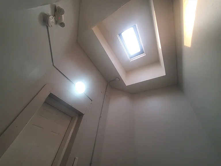 620 Dudley St #4 — Photo 14
