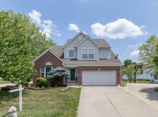 14725 Deerwood Dr, Carmel, IN 46033