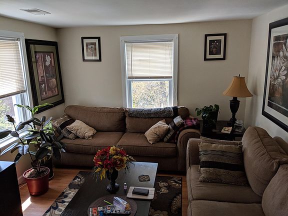 4th image of 1725 14th St S APT 2