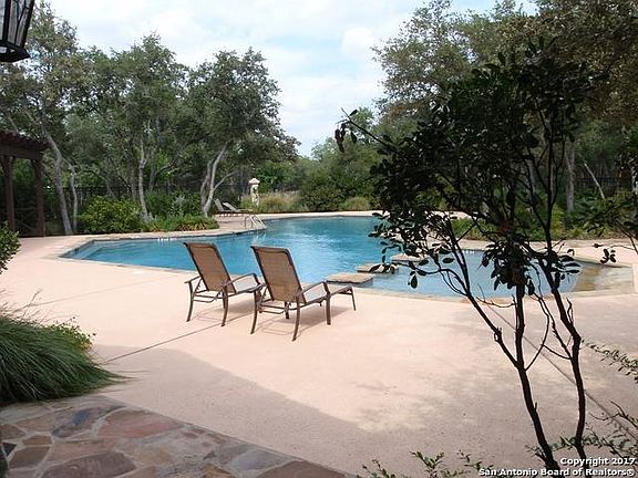 5th image of 119 Arroyo Way