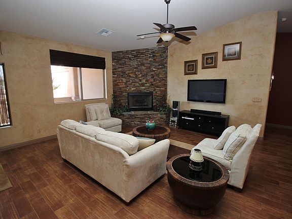3rd image of 1712 Palo Verde Blvd