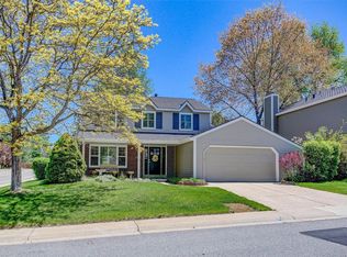 6806 S Locust Ct, Centennial, CO 80112