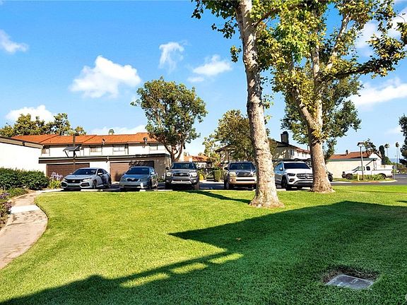 5th image of 9817 Sun Valley Dr