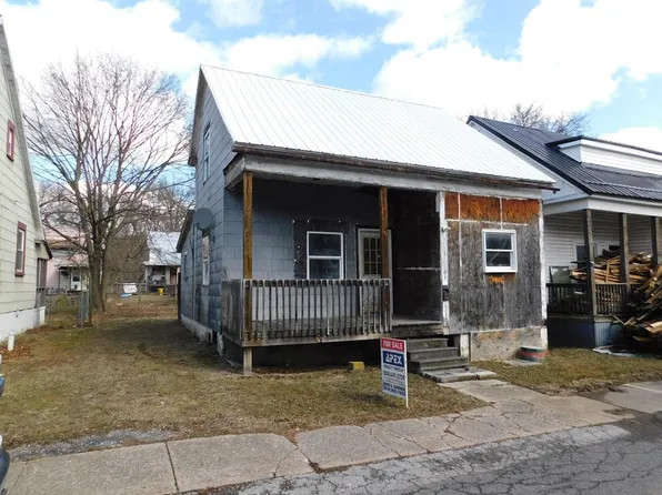 365 Cedar St, Mount Union, PA 17066