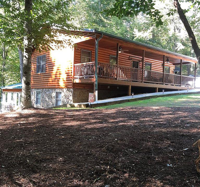 1st image of 548 Dogwood Ln