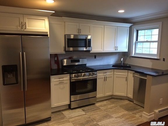 3rd image of 147 Fairharbor Dr