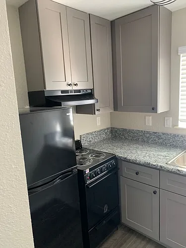 Stonecreek Apartments Photo 1