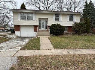 17307 Central Park Ave, Hazel Crest, IL 60429