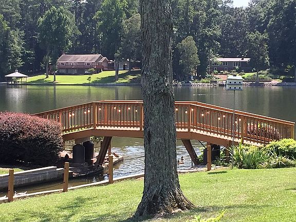 3rd image of 2646 Jodeco Dr