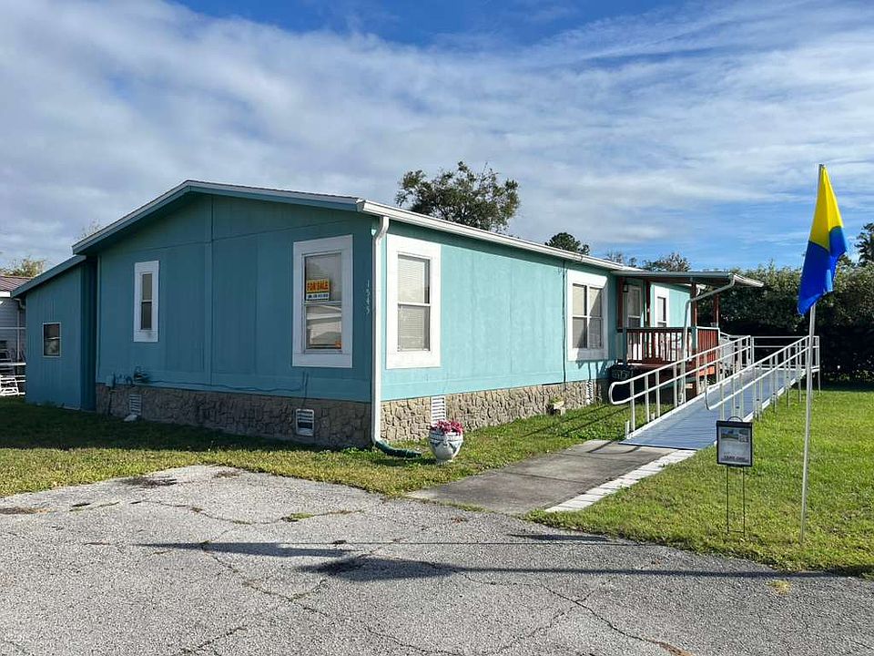 1st image of 1545 Sabal Oak Ln #249