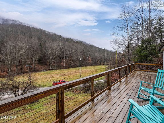 4th image of 7300 Snake Hollow Rd