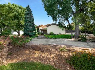 13 Prairie Dunes Dr, Hutchinson, KS 67502