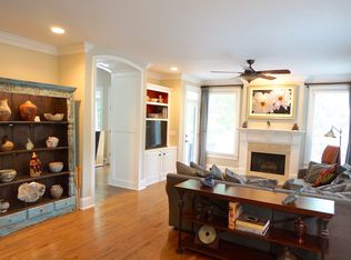 5045 Eves Pl, Roswell, GA 30076