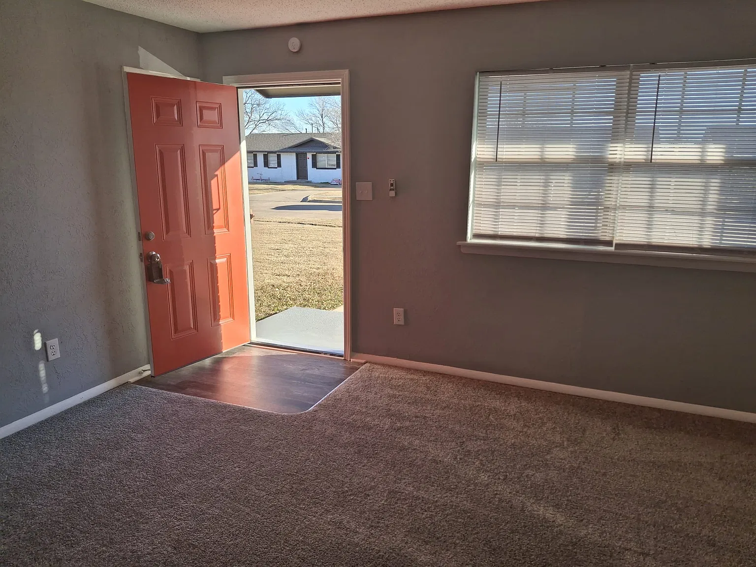 4 bed, 1450 sqft, $1,195 — Photo 3