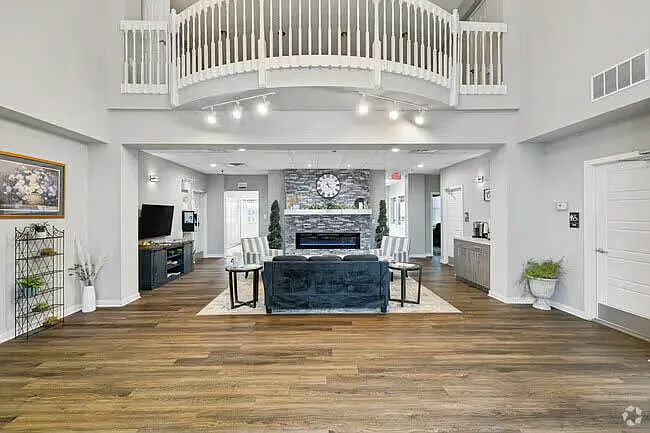 Park Crossing Apartment Homes — Photo 1