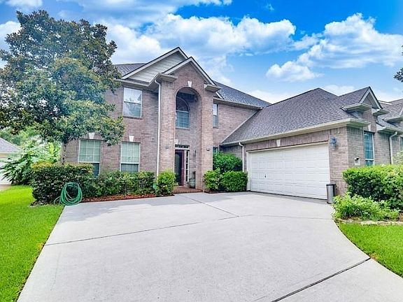 2nd image of 2806 Town Gate Ct