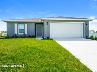 930 NE 16th Ter, Cape Coral, FL 33909