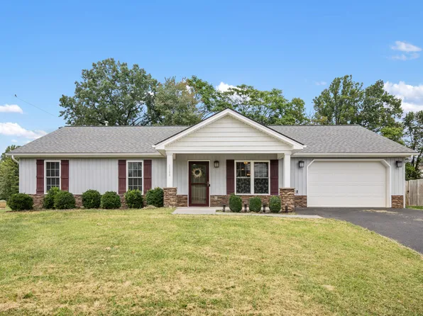1109 Stoutamire Dr, Salem, VA 24153