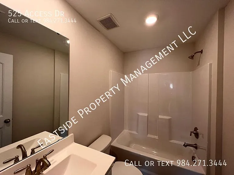 525 Access Dr — Photo 15