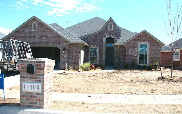 1st image of 17108 Serrano Dr