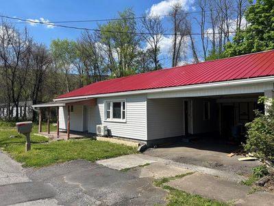 214 W Water St, Mount Union, PA, 17066