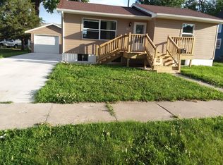 211 Jefferson Ave, Norfolk, NE 68701