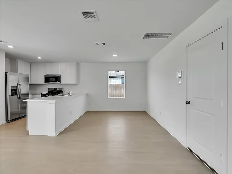 31404 Pratola Serra Cir — Photo 23