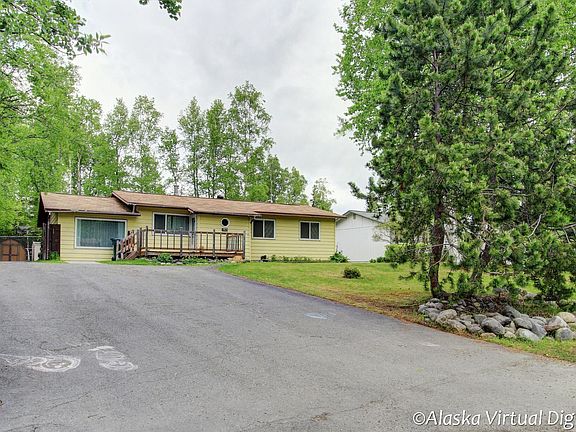2nd image of 16529 Carla St