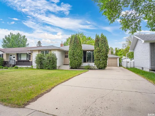 2605 37th STREET W, Saskatoon, SK S7L 4E9