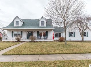 5151 Killarney Dr, Holt, MI 48842
