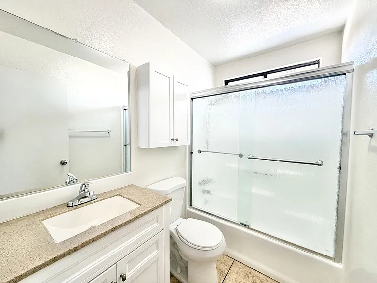 32945 Cielo Vista Rd #B — Photo 21